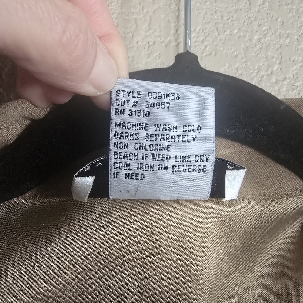 Elegant Tan Button-Up AGB Dress 12 - Picture 6 of 7
